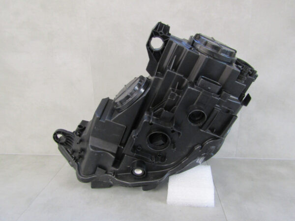Koplamp Audi A3 8V FACELIFT XENON 16-21 8V0941006E Rechts Q814/E24