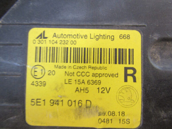 KOPLAMP SKODA OCTAVIA 3 III FACELIFT FULL LED 16-20 5E1941016D RECHTS S902/4k/16D