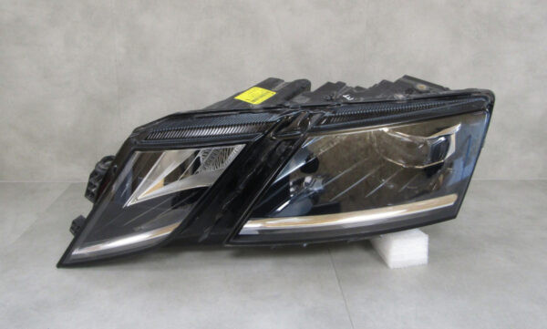 Koplamp Skoda Octavia 3 III Faceift FULL LED 16-20 5E1941015D Links S542/K5/6F