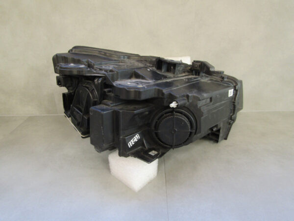Koplamp Audi Q2 81A 16-21 81A941003 LINKS Q210/B91