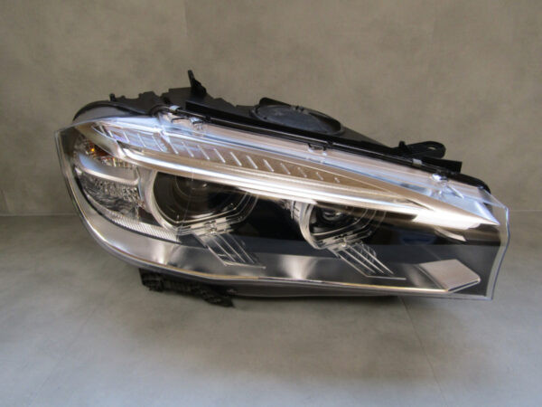 KOPLAMP BMW X5 F15 X6 F16 XENON 13-18 RECHTS Q216/C115