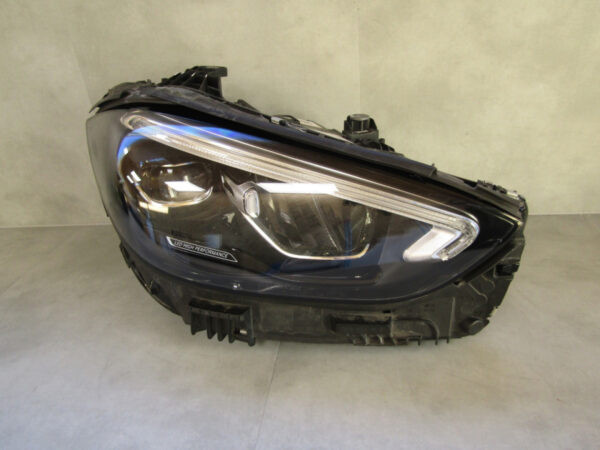 KOPLAMP Mercedes C Klasse W206 Full LED High Performance 22- A2069060803 RECHTS Q305/B126