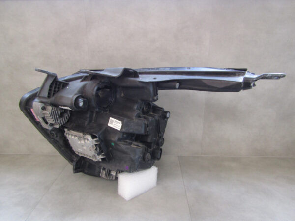 Koplamp Kia Sportage V LED- 21- R92102R2000 Rechts Q749/K5/12A