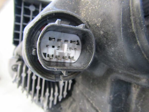 Koplamp Kia Sportage V LED- 21- R92102R2000 Rechts Q749/K5/12A