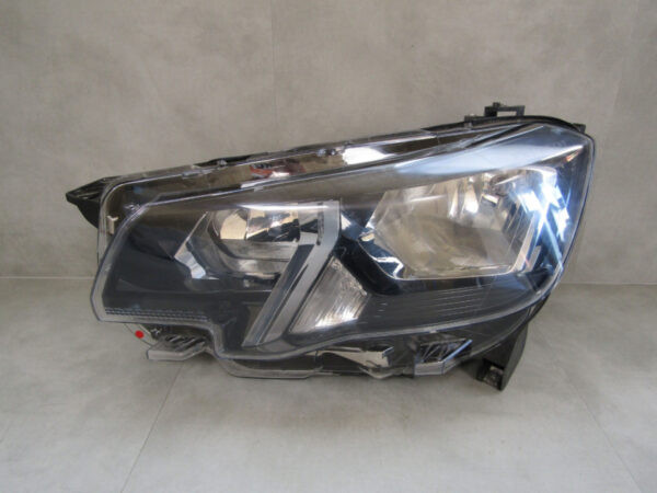 Koplamp Peugeot Partner 4 IV Rifter 18-23 9816826980 Links Q592/K5/5B