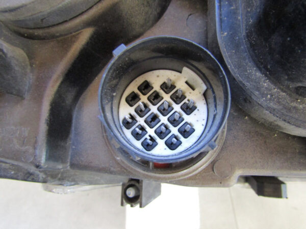 Koplamp Land Rover Freelander 2 II XENON 06-11 Links 6H52 Q404/D170