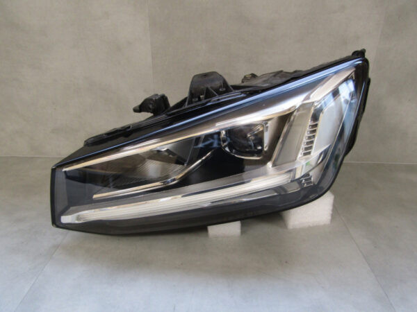 Koplamp Audi Q2 81A Full LED 16-20 81A941033 LINKS Q455/F178