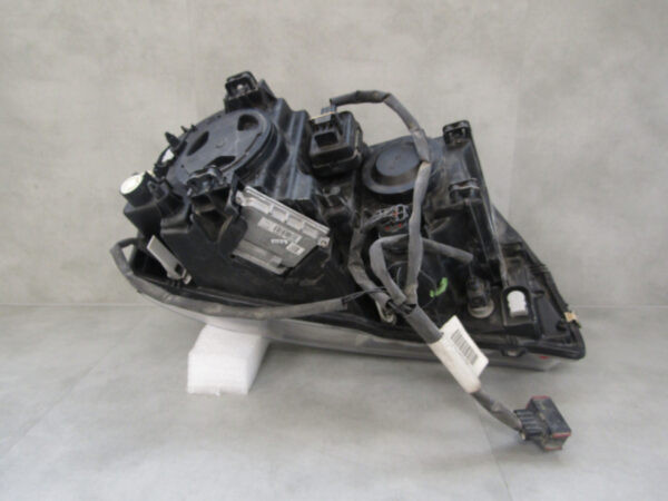 Koplamp Volvo XC90 1 I FACELIFT XENON 06-14 31290892 LINKS Q493/D175
