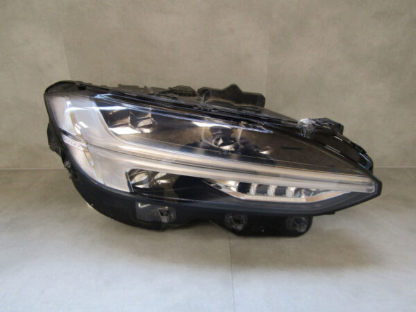 Koplamp Volvo S90 V90 FULL LED ACTIVE 16- 31468901 RECHTS Q376/C157