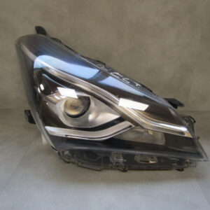 KOPLAMP Toyota Yaris 3 III FACELIFT LED 17-20 RECHTS Q506/B195