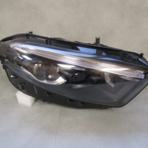 Koplamp Mercedes A Klasse W177 FACELIFT MULTIBEAM 23- A1779065804 LINKS Q519/B191