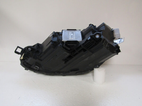 KOPLAMP VOLKSWAGEN VW Passat B9 FULL LED TOP 23- 3J1941036 RECHTS Q145/E46