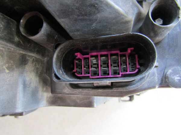 Koplamp Skoda Superb 2 II FACELIFT XENON 13-15 3T1941015H LINKS Q877/K4 4B