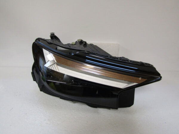 Koplamp Audi Q4 E ​​TRON FULL LED 21- 89A941034 RECHTS Q115/E76