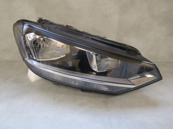 KOPLAMP VOLKSWAGEN VW Touran 2 II 5TB 15- 5TB941006A RECHTS Q337/B154