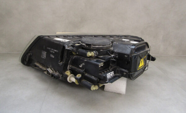 KOPLAMP VOLKSWAGEN VW TOUAREG XEONON 02-06 Rechts S467/E114