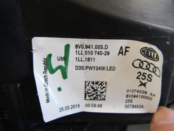 Koplamp Audi A3 8V0 XENON 12-16 8V0941005D RECHTS Q879/K4 15B