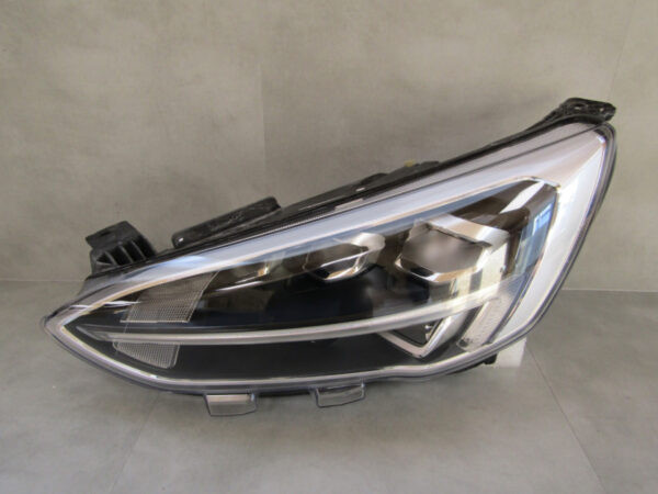 KOPLAMP Ford Focus MK4 LED- 18-21 LH JX7B13E015AE LINKS Q419/C178