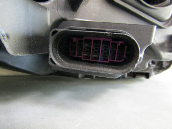 KOPLAMP VW VOLKSWAGEN Touareg 761 Full LED 18-23 LINKS 761941035B Q418/C179