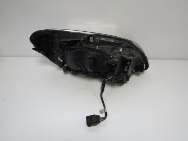 Koplamp Volvo XC60 1 FACELIFT XENON 13-17 31420257 LINKS Q5/A47