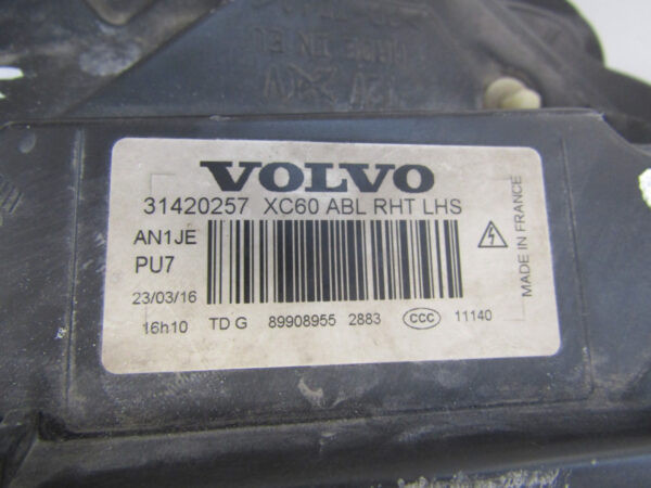 Koplamp Volvo XC60 1 FACELIFT XENON 13-17 31420257 LINKS Q5/A47