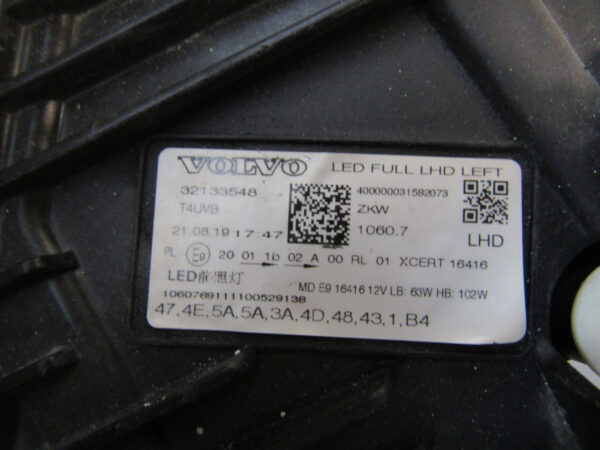 Koplamp Volvo XC60 2 II FULL LED 17-24 32133548 LINKS S96/E140