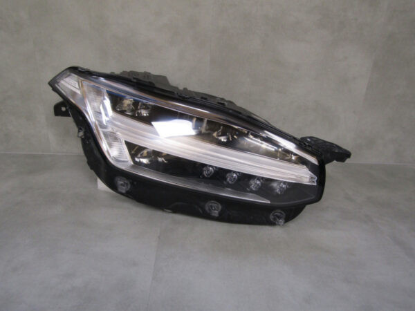 Koplamp Volvo XC90 II FULL LED ACTIVE 14- 31655808 RECHTS  S75/D125
