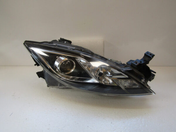 KOPLAMP Mazda 6 GH HALOGEEN 07-10 RECHTS Q68/D62