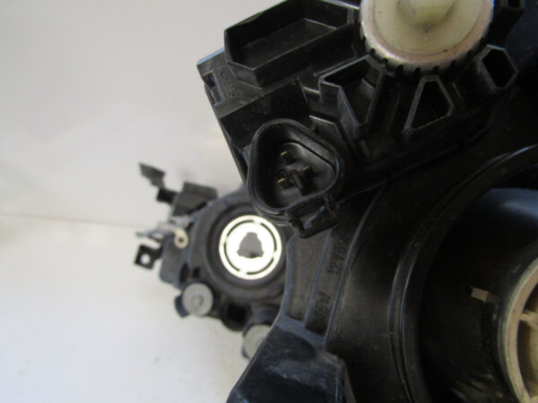 KOPLAMP Mazda 6 GH HALOGEEN 07-10 RECHTS Q68/D62