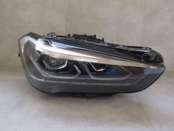 Koplamp BMW X1 F48 Facelift LCI FULL LED 19-22 63115A01172 Rechts Q720/K5 6E