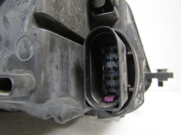 KOPLAMP VOLKSWAGEN VW Caddy Touran 1T1 FACELIFT 10-15 1T1941005H LINKS Q31/C22
