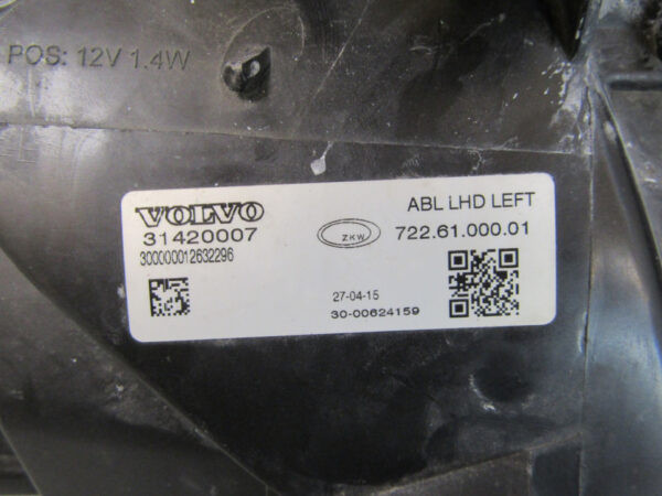KOPLAMP VOLVO V40 XENON 12-16 31420007 LINKS S333/E81