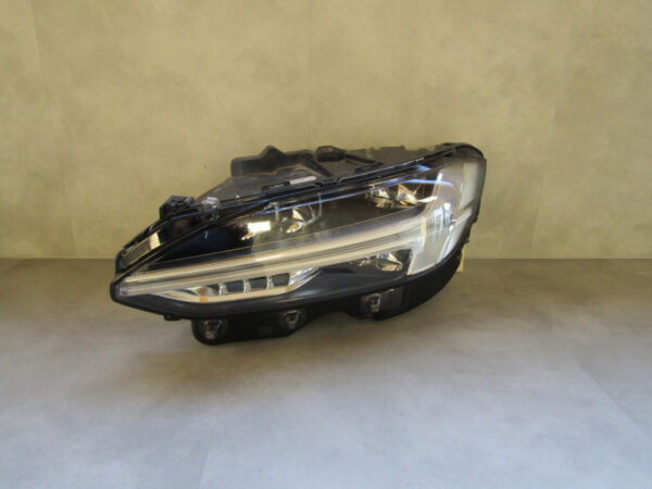 Koplamp Volvo V90 S90 FULL LED ACTIVE 16- 31655728 LINKS S91/F126
