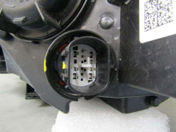 KOLPAMP Hyundai I30 III FACELIFT 20- 92102G4510 Rechts Q567/K5/3C
