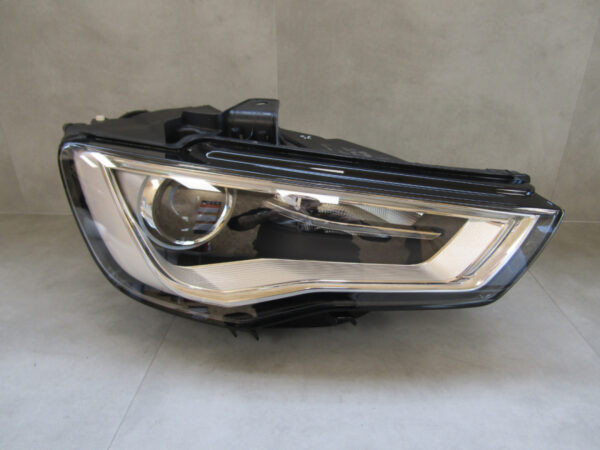 Koplamp Audi A3 8V XENON 12-16 8V0941006 Rechts Q806/K5/6E
