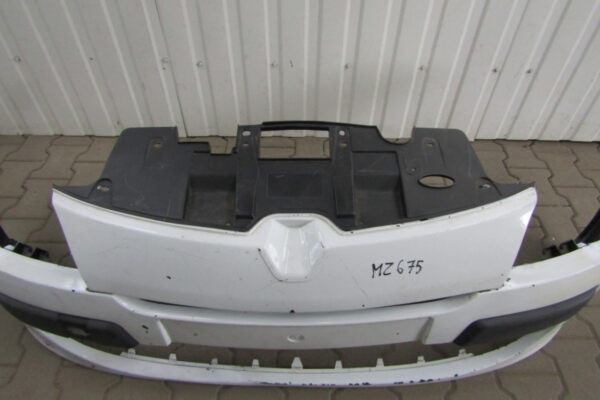 Bumper Renault Megane 3 III 08-12 Voorbumper  MZ675