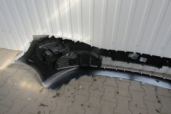 Bumper MERCEDES V Klasse W447 EQV Facelift 19- A4478804102 Electrisch Voorbumper JM1228