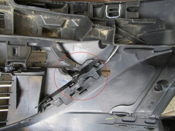 Bumper  PEUGEOT 308 I CC 09-12  8080032816  Voorbumper    KJ1136