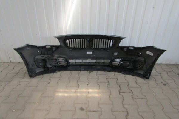 Bumper BMW 5 F10 F11 FACELIFT LCI 13-17 Voorbumper Q5658