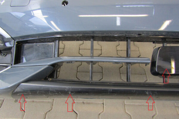 Bumper BMW 1 F40 Luxury Line 19- 51117459708 Voorbumper KS4047