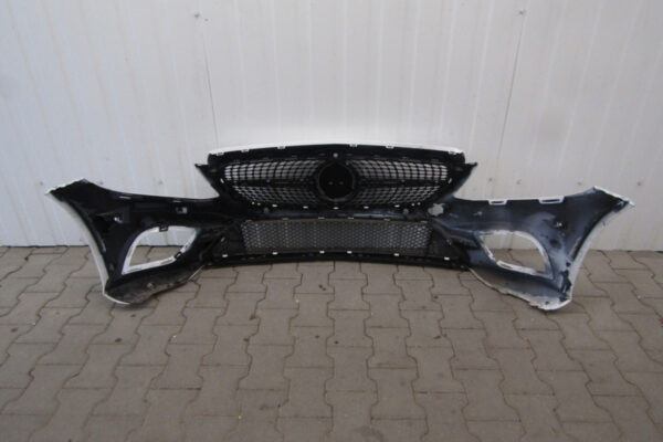 Bumper Mercedes C klasse W205 Facelift 18- Voorbumper Q3064