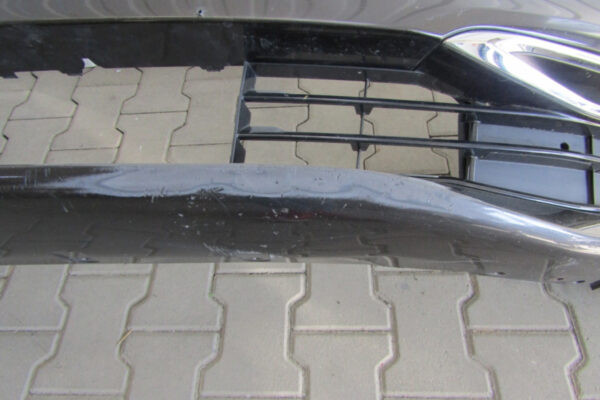 Bumper BMW 5 G30 G31 Luxury Line 17- Voorbumper Q3832