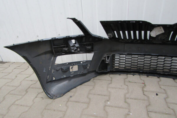 Bumper Skoda Octavia 3 III 5E0 RS Facelift 16-5E0807221AA Voorbumper PJ337