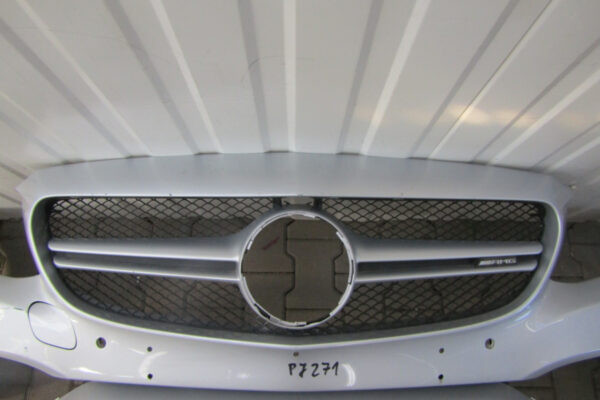 Bumper Mercedes C klasse W205 6.3 C63 AMG Voorbumper PJ271