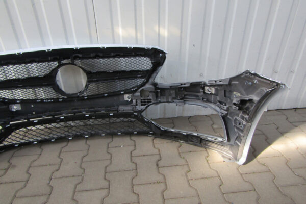 Bumper Mercedes C klasse W205 6.3 C63 AMG Voorbumper PJ271