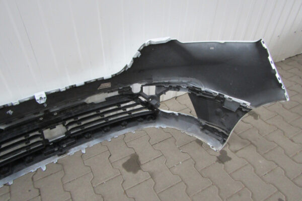 Bumper   Renault Trafic III 3 	Facelift   4 IV 21- 620226941R  voorbumper  JM956