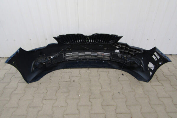 Bumper Skoda Superb 2 II 3T0 Facelift 13-15 3T0807221K Voorbumper JM179
