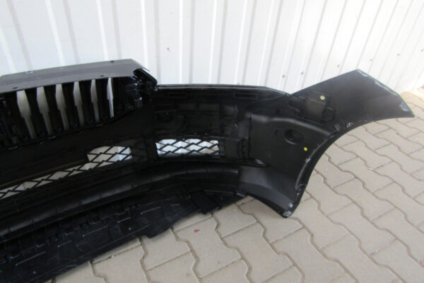 Bumper Skoda Superb 4 3P0807221 24- Voorbumper MZ935