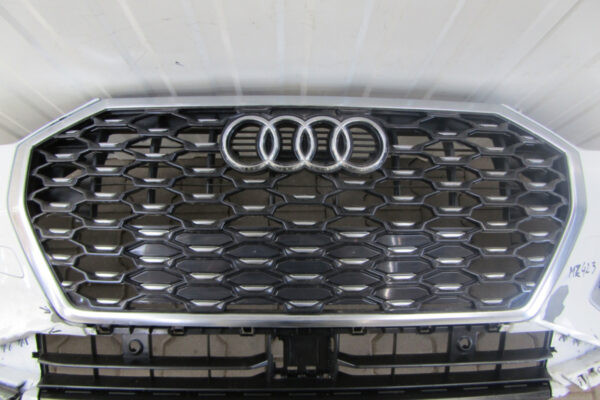 Bumper Audi Q3 II 83A 83F 18- 83A807437D Voorbumper MZ423