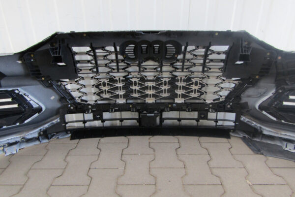 Bumper Audi Q3 II 83A 83F 18- 83A807437D Voorbumper MZ423